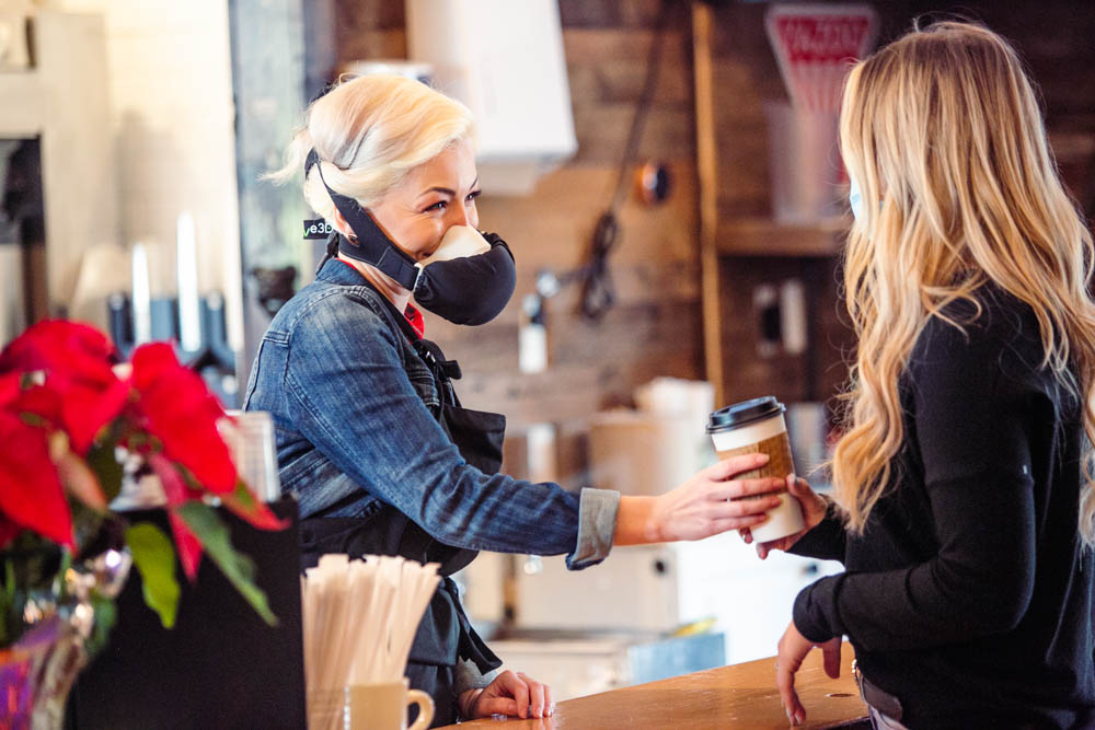 Barista wearing the PersonalAIR™ START Facemask for Advanced Filtration Protection